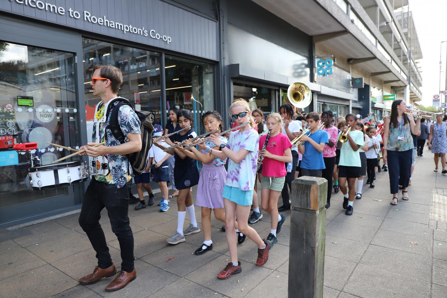 Gow Roehampton Street Band