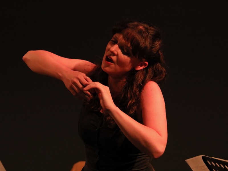 Performer: Sarah Parkin Caption: Claire Shovelton At The Cockpit Theatre, London, September 2023